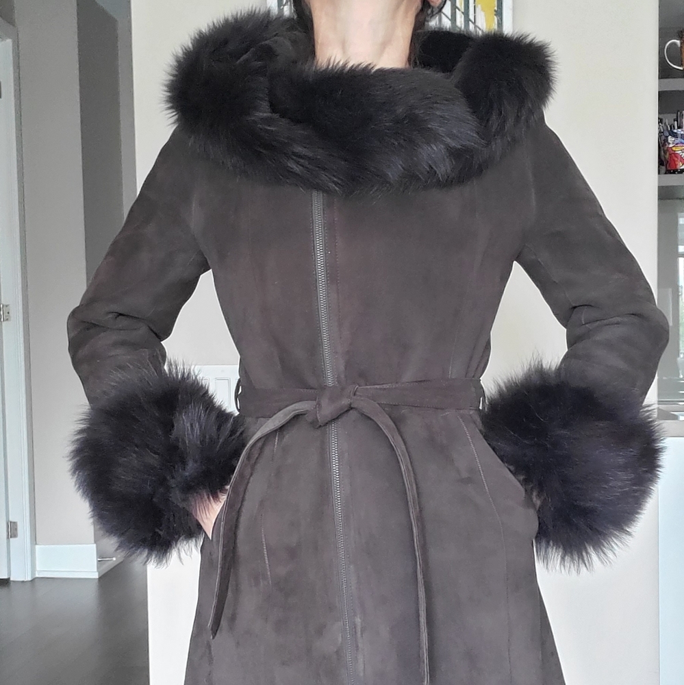 👑 4X HOST PICK 👑 🔥NEW 🔥 Genuine Shearling Coat with Hood - Picture 8 of 16